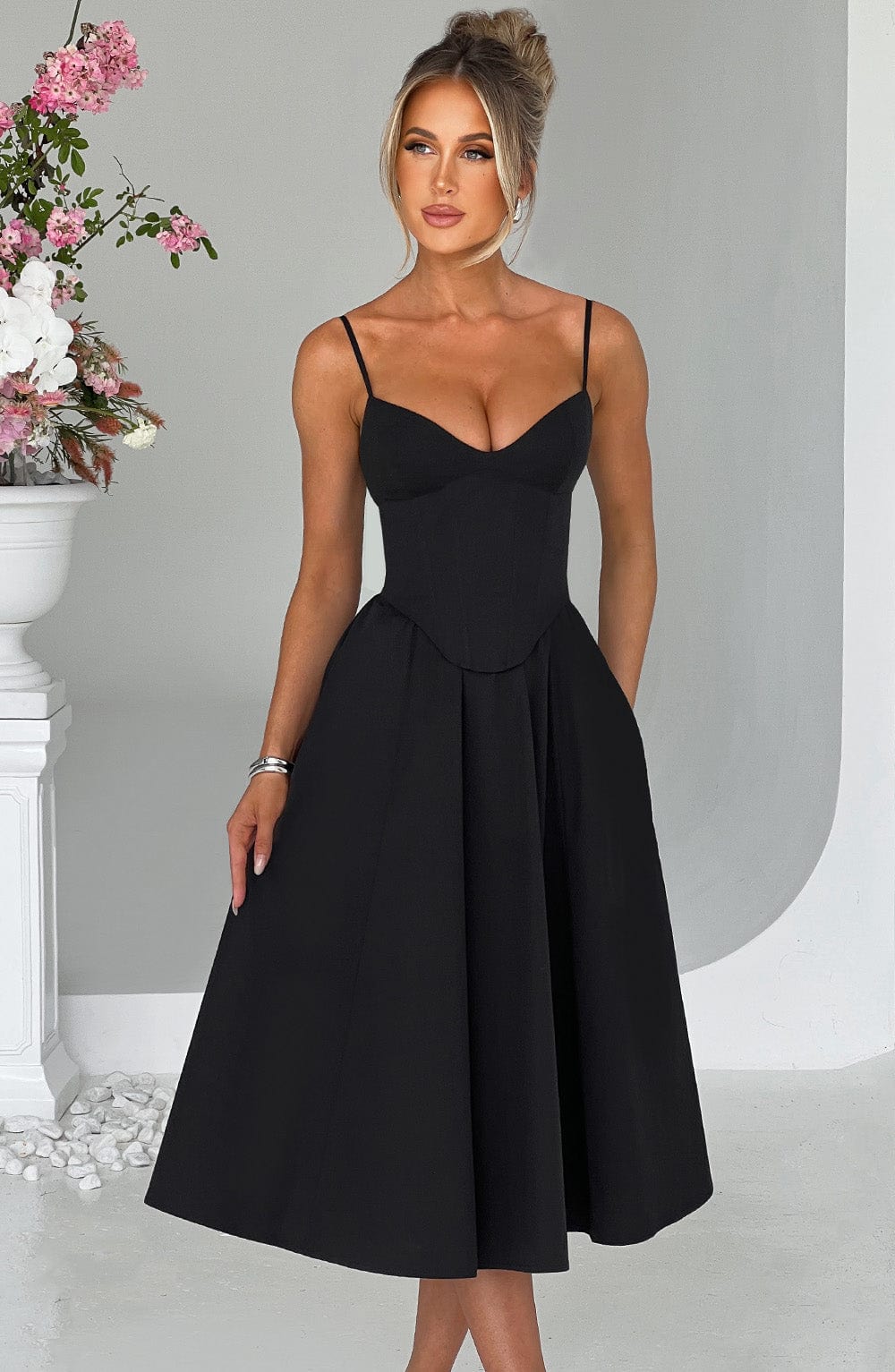 MARIELLA MIDI DRESS - BLACK